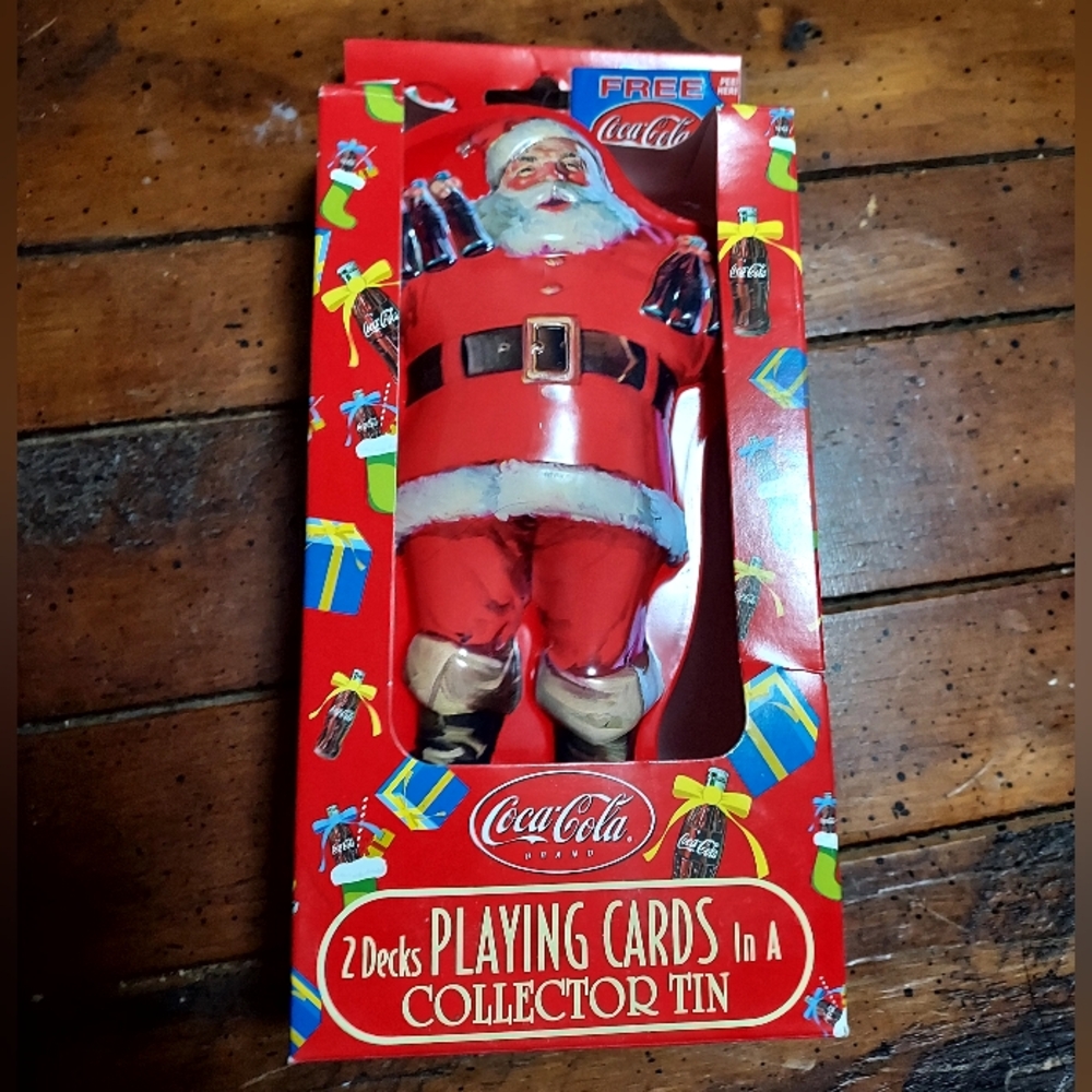 Coca cola santa tin 2 card decks
